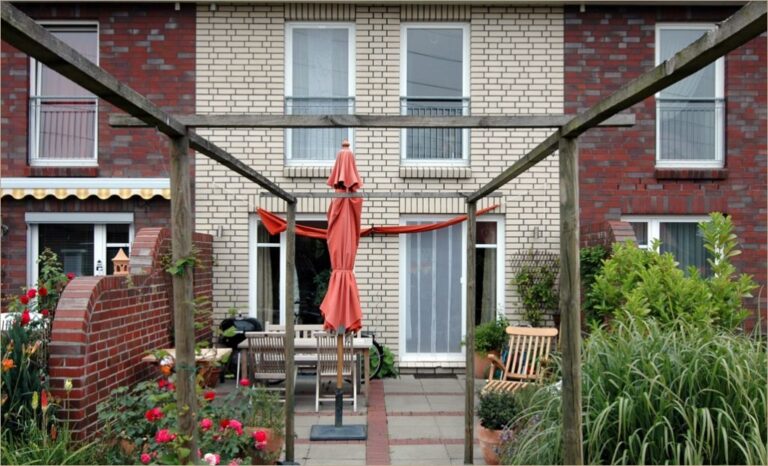 Modernes Reihenmittelhaus zu verkaufen